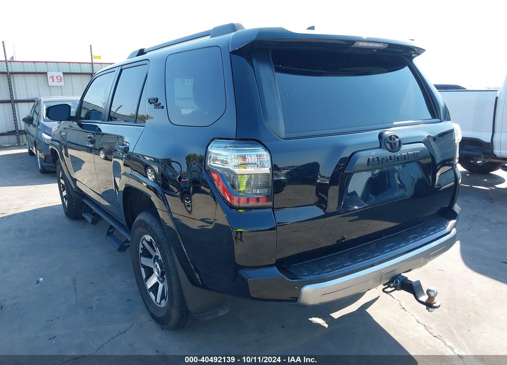 2021 TOYOTA 4RUNNER TRD OFF ROAD PREMIUM VIN: JTERU5JR7M5943139