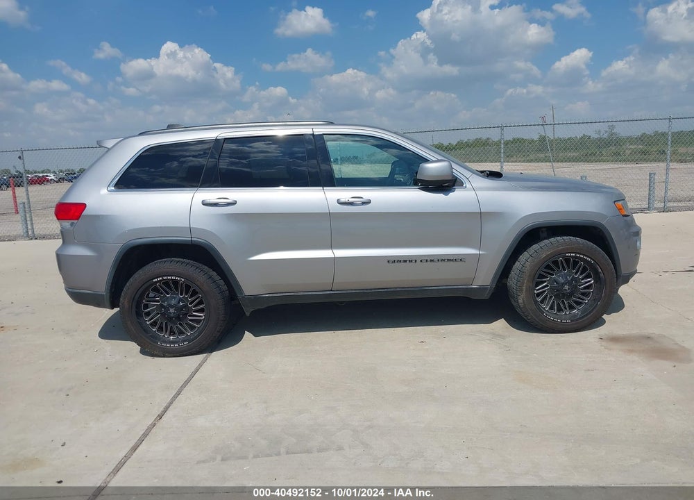 2017 JEEP GRAND CHEROKEE LAREDO 4X2 VIN: 1C4RJEAG1HC609346