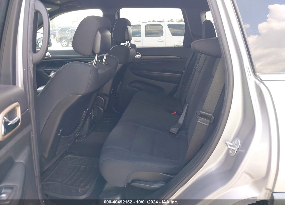 2017 JEEP GRAND CHEROKEE LAREDO 4X2 VIN: 1C4RJEAG1HC609346