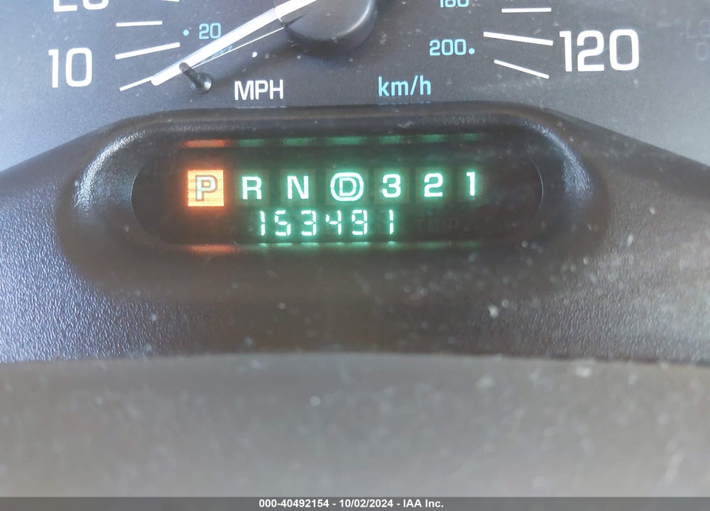 1998 BUICK CENTURY CUSTOM VIN: 2G4WS52M8W1403718