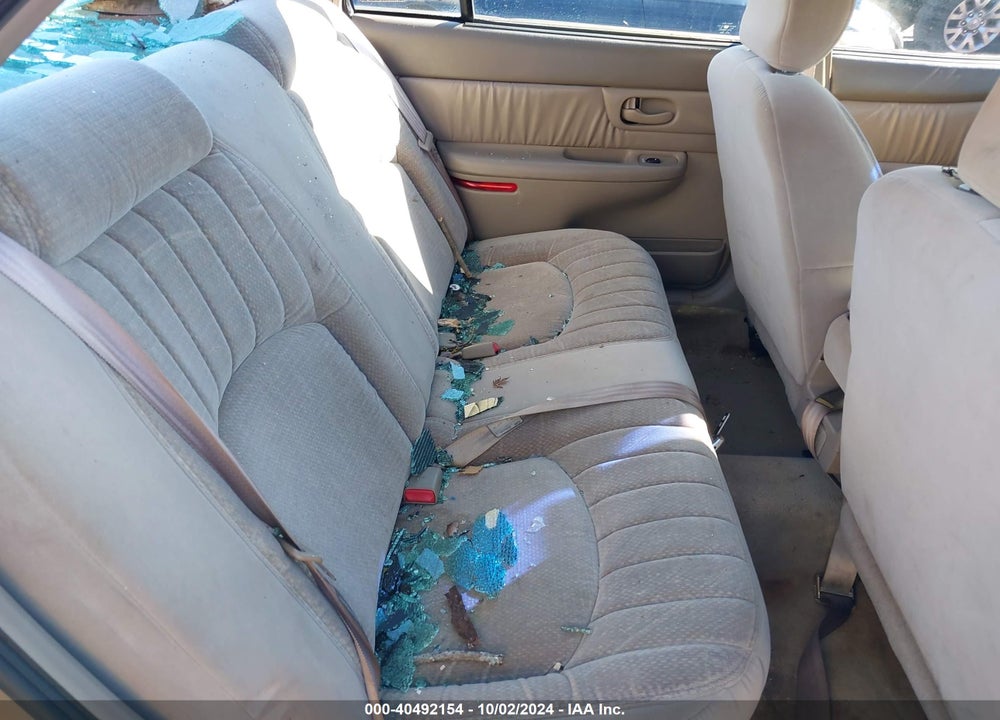1998 BUICK CENTURY CUSTOM VIN: 2G4WS52M8W1403718