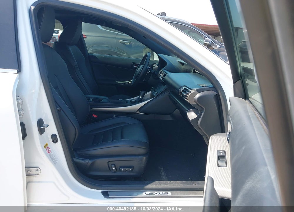 2015 LEXUS IS 250 VIN: JTHBF1D27F5051482