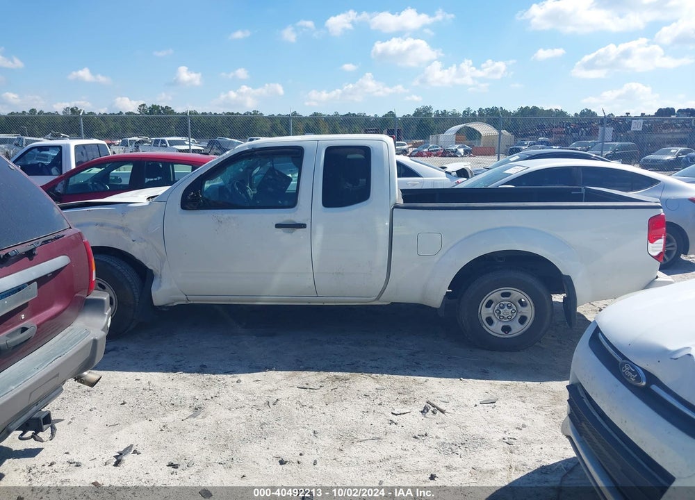 2017 NISSAN FRONTIER S VIN: 1N6BD0CT4HN736566