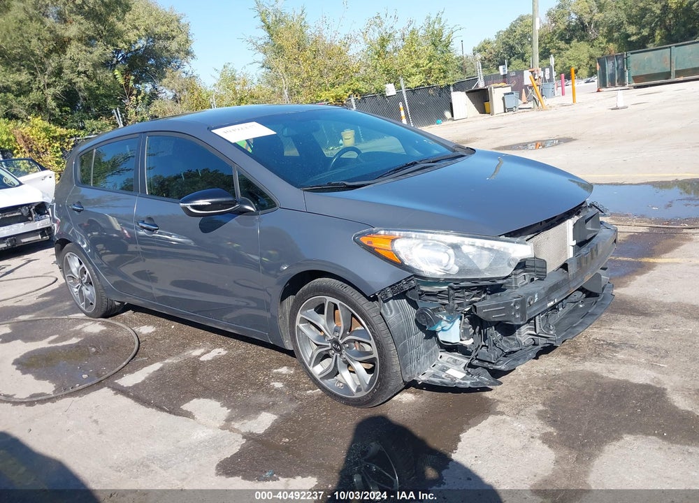 2016 KIA FORTE SX VIN: KNAFZ5A32G5539235