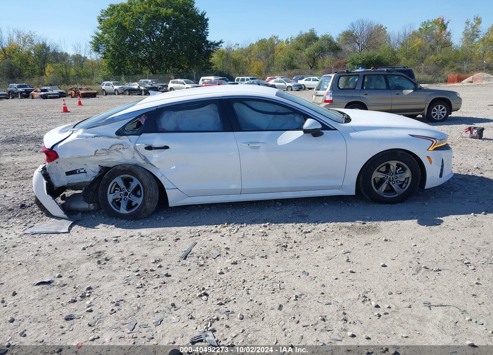 2024 KIA K5 LXS VIN: 5XXG14J2XRG250862