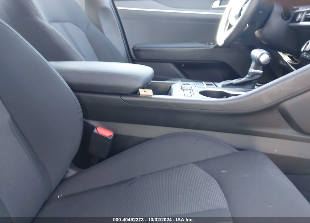 2024 KIA K5 LXS VIN: 5XXG14J2XRG250862