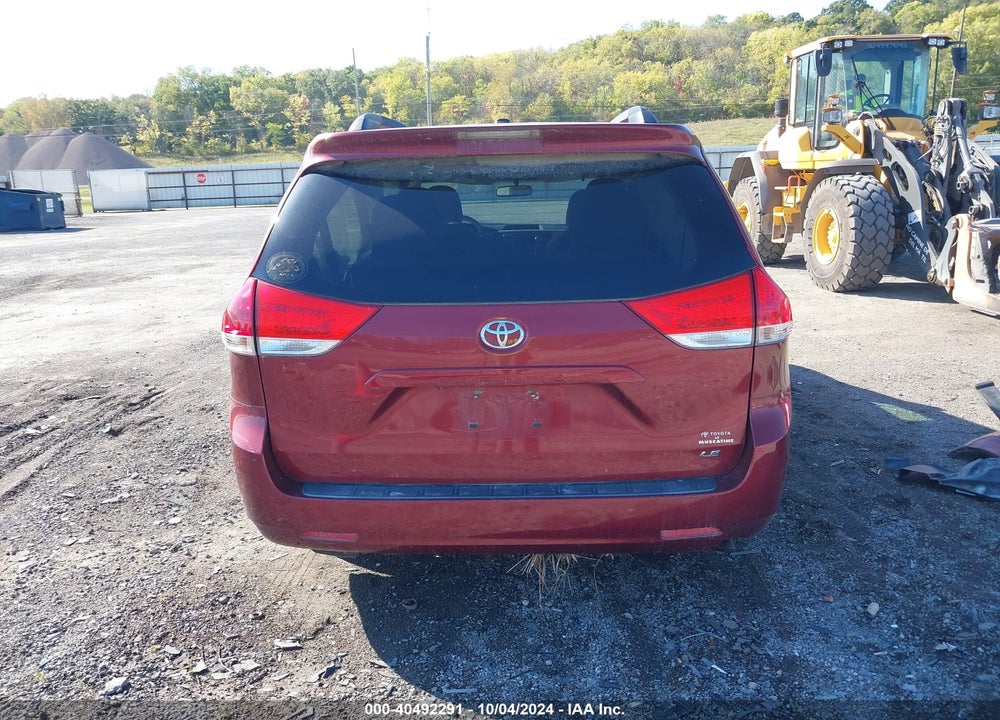2011 TOYOTA SIENNA LE V6 VIN: 5TDKK3DC6BS042939