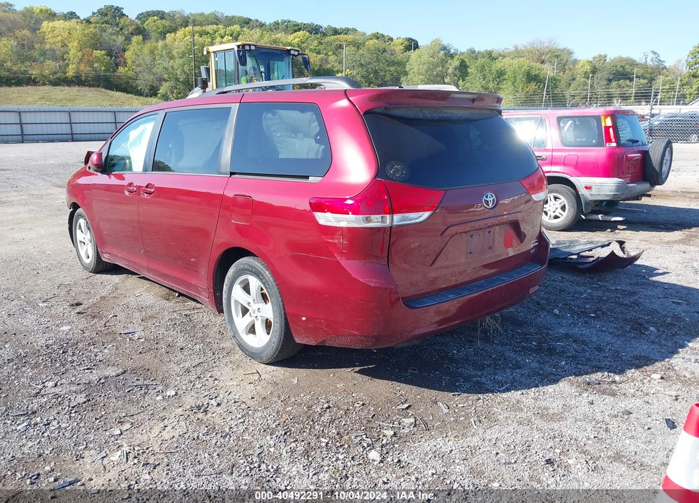 2011 TOYOTA SIENNA LE V6 VIN: 5TDKK3DC6BS042939