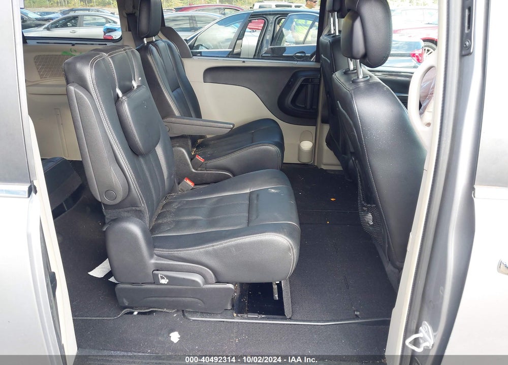 2015 CHRYSLER TOWN & COUNTRY TOURING VIN: 2C4RC1BG7FR753621
