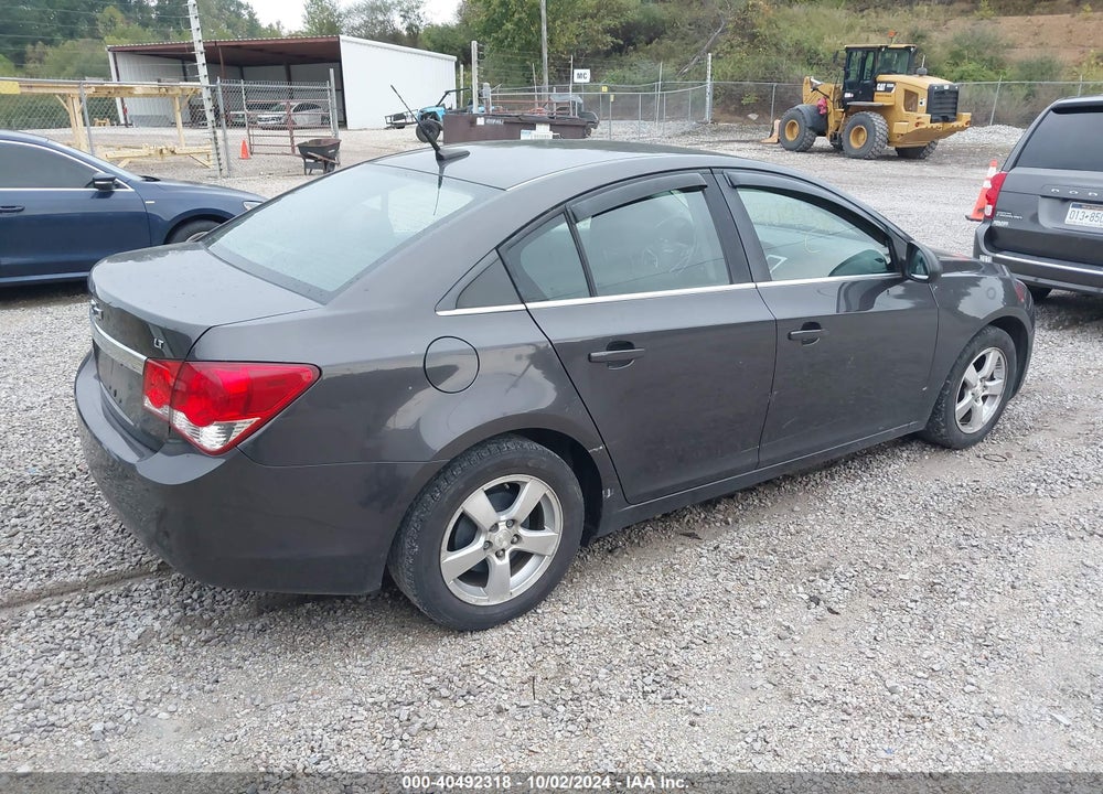 2014 CHEVROLET CRUZE 1LT AUTO VIN: 1G1PC5SB8E7301978