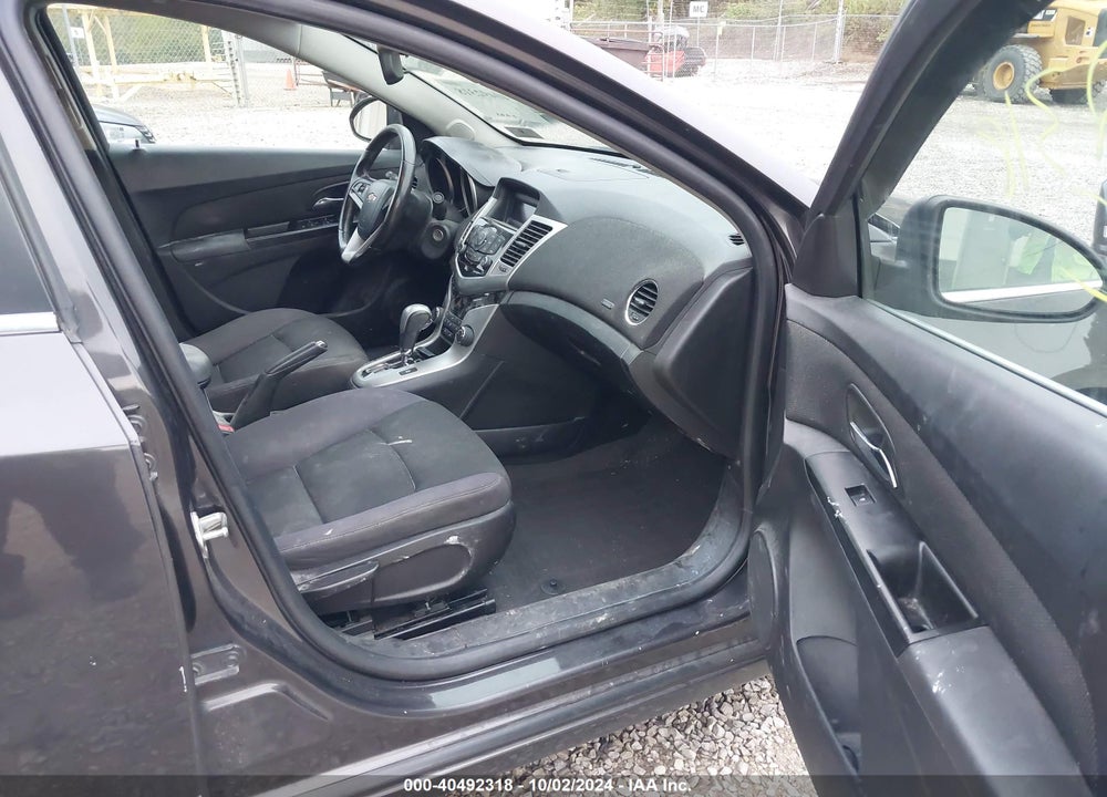 2014 CHEVROLET CRUZE 1LT AUTO VIN: 1G1PC5SB8E7301978