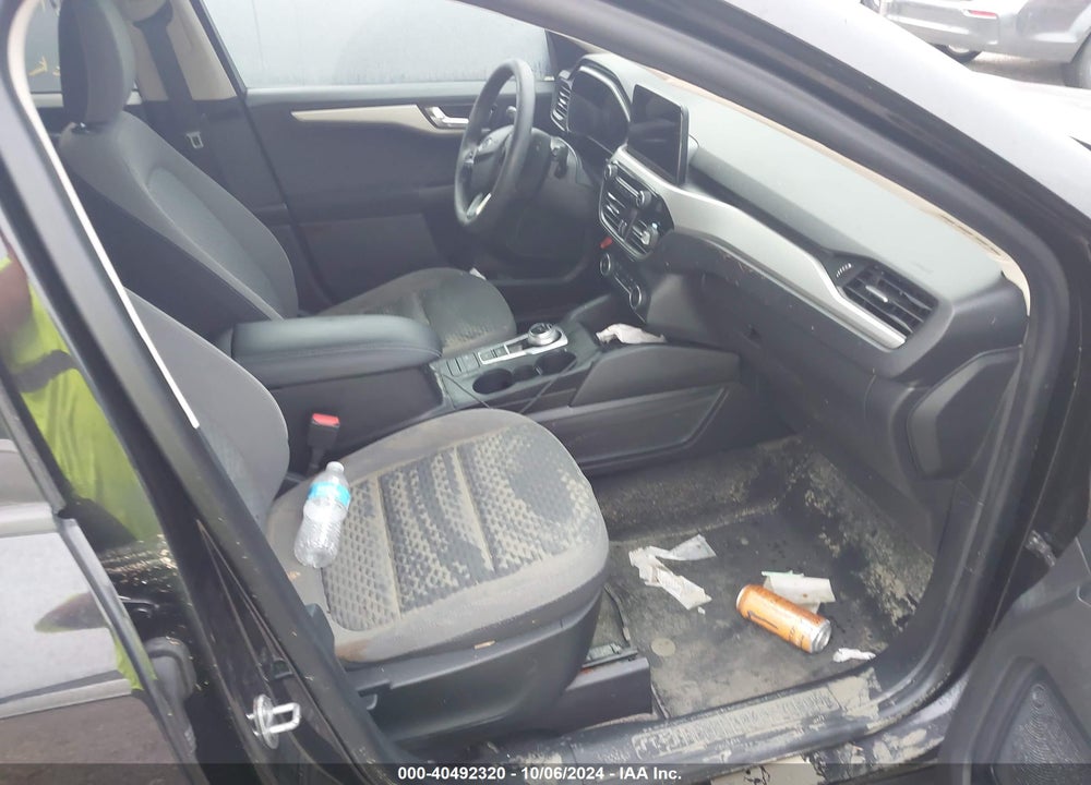 2020 FORD ESCAPE SE VIN: 1FMCU0G64LUA12558