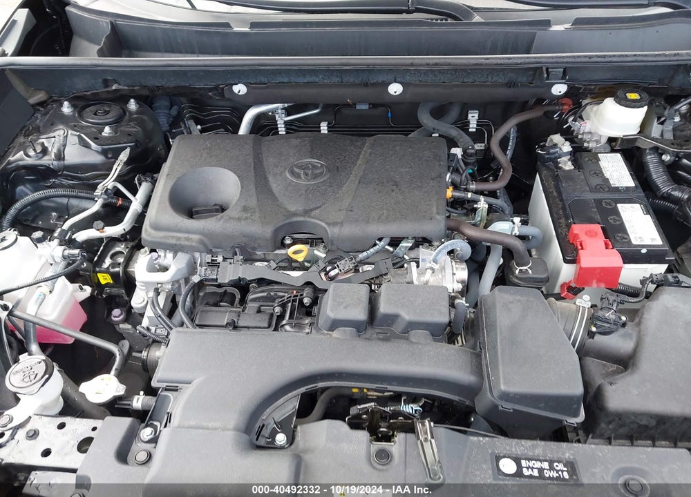 2022 TOYOTA RAV4 XLE VIN: 2T3W1RFV0NC174170