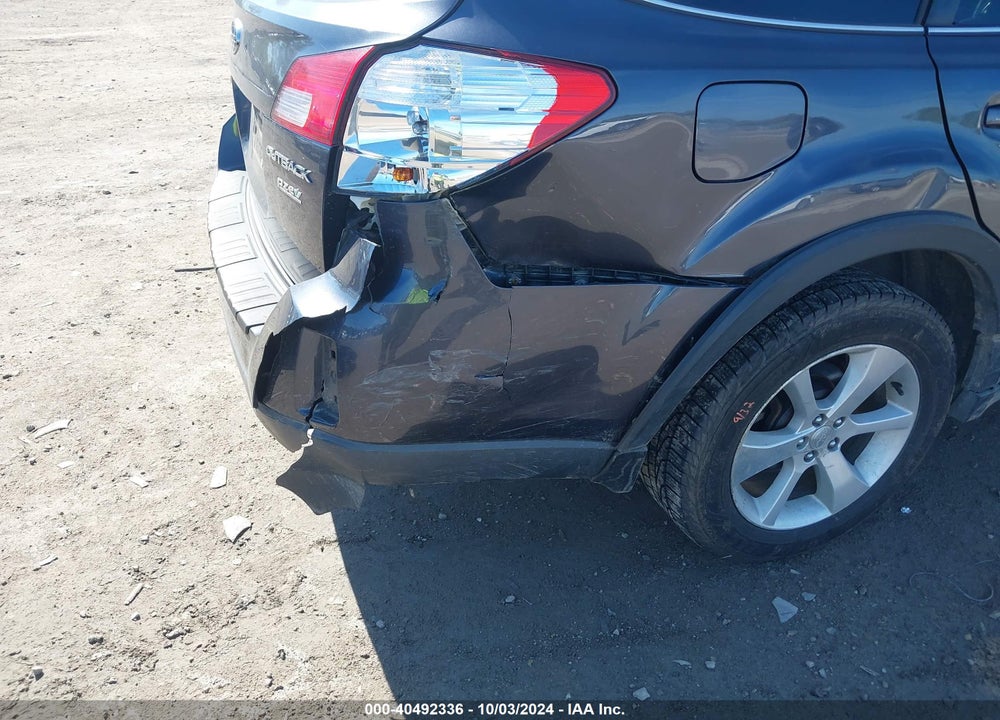 2013 SUBARU OUTBACK 2.5I LIMITED VIN: 4S4BRBPC7D3245405