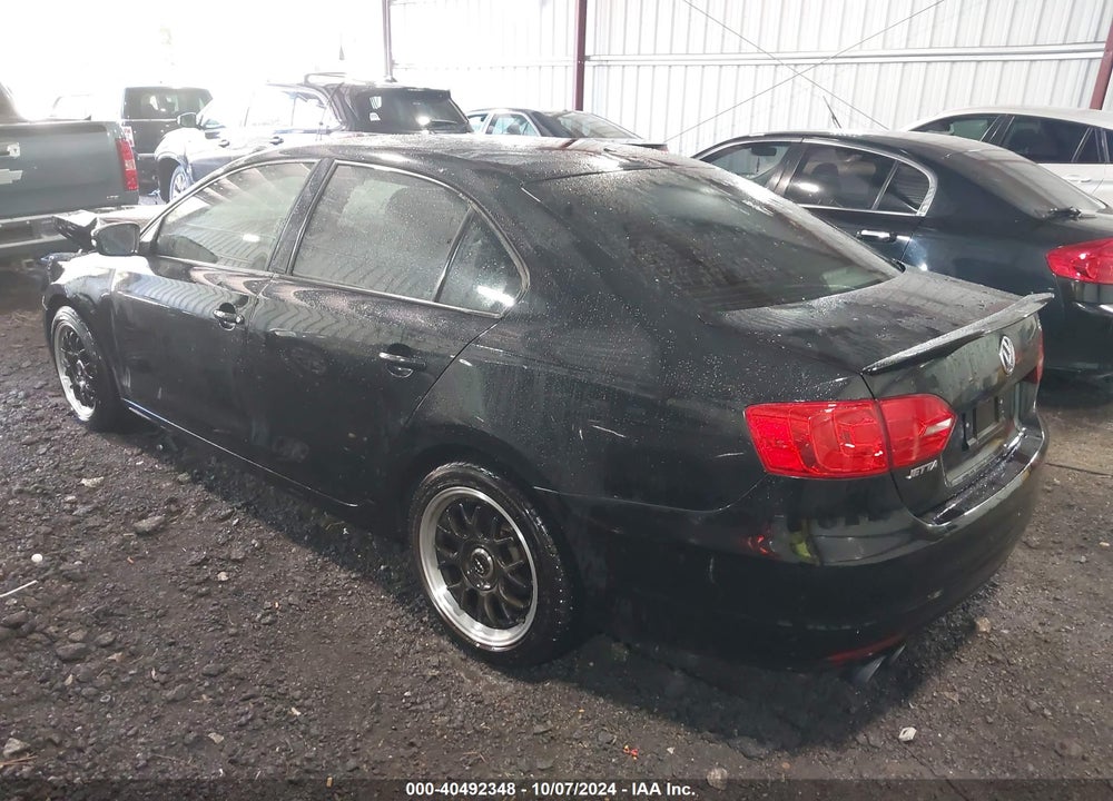 2012 VOLKSWAGEN JETTA 2.5L SE VIN: 3VWDP7AJ8CM376716