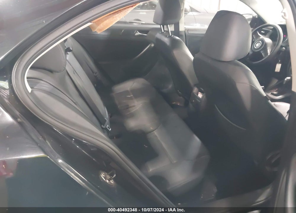2012 VOLKSWAGEN JETTA 2.5L SE VIN: 3VWDP7AJ8CM376716
