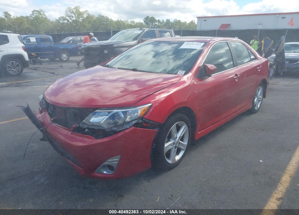 2014 TOYOTA CAMRY SE VIN: 4T1BF1FK0EU867707
