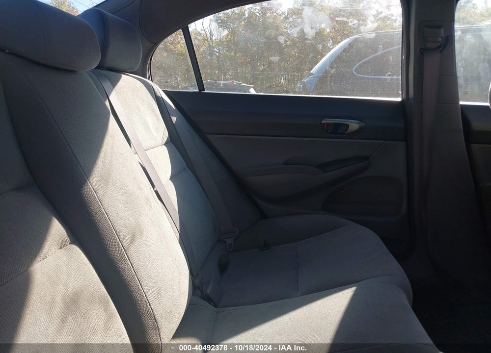 2007 HONDA CIVIC LX VIN: 1HGFA16547L068196