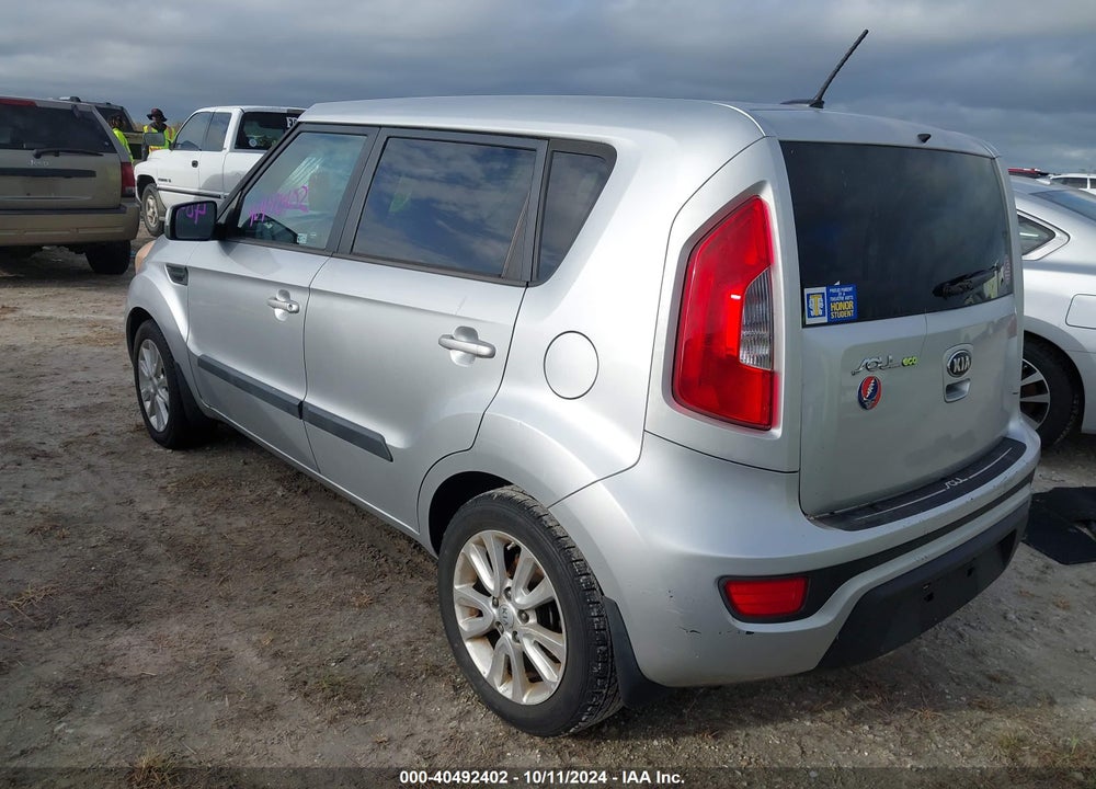 2013 KIA SOUL VIN: KNDJT2A67D7557057