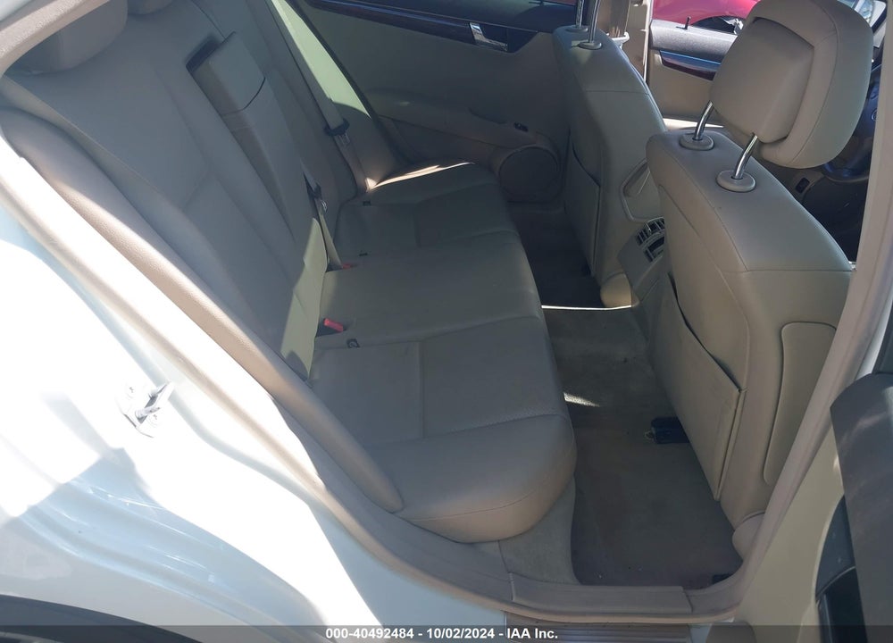 2009 MERCEDES-BENZ C 300 LUXURY 4MATIC/SPORT 4MATIC VIN: WDDGF81X29F276154
