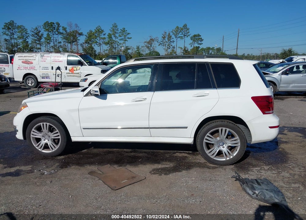 2014 MERCEDES-BENZ GLK 350 VIN: WDCGG5HB8EG320284