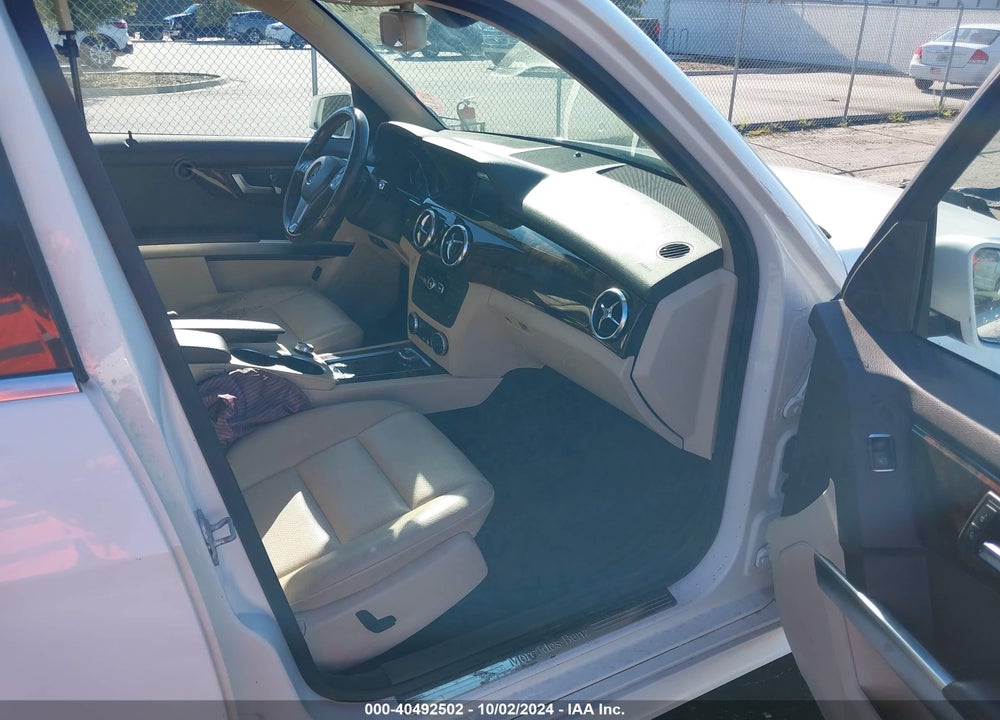 2014 MERCEDES-BENZ GLK 350 VIN: WDCGG5HB8EG320284