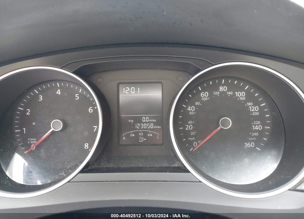 2015 VOLKSWAGEN JETTA 1.8T SE VIN: 3VWD17AJ4FM403657