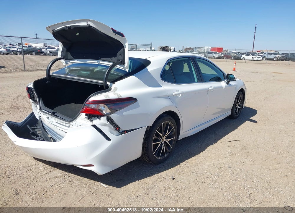 2021 TOYOTA CAMRY SE VIN: 4T1G11AK6MU466544