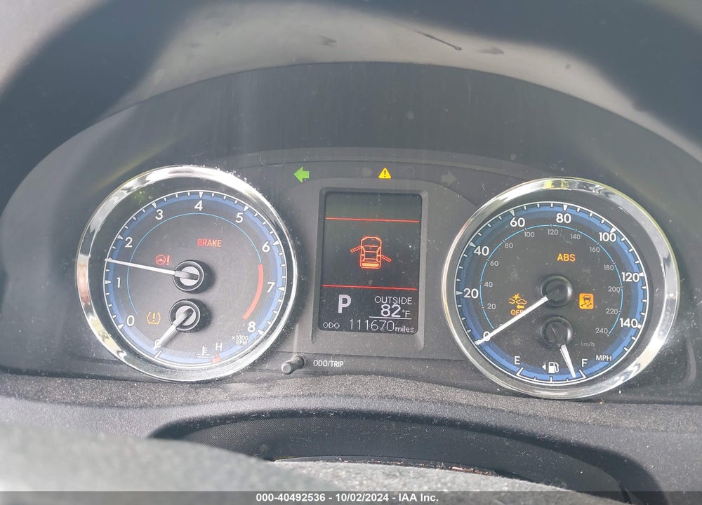 2018 TOYOTA COROLLA L VIN: 2T1BURHE3JC060105