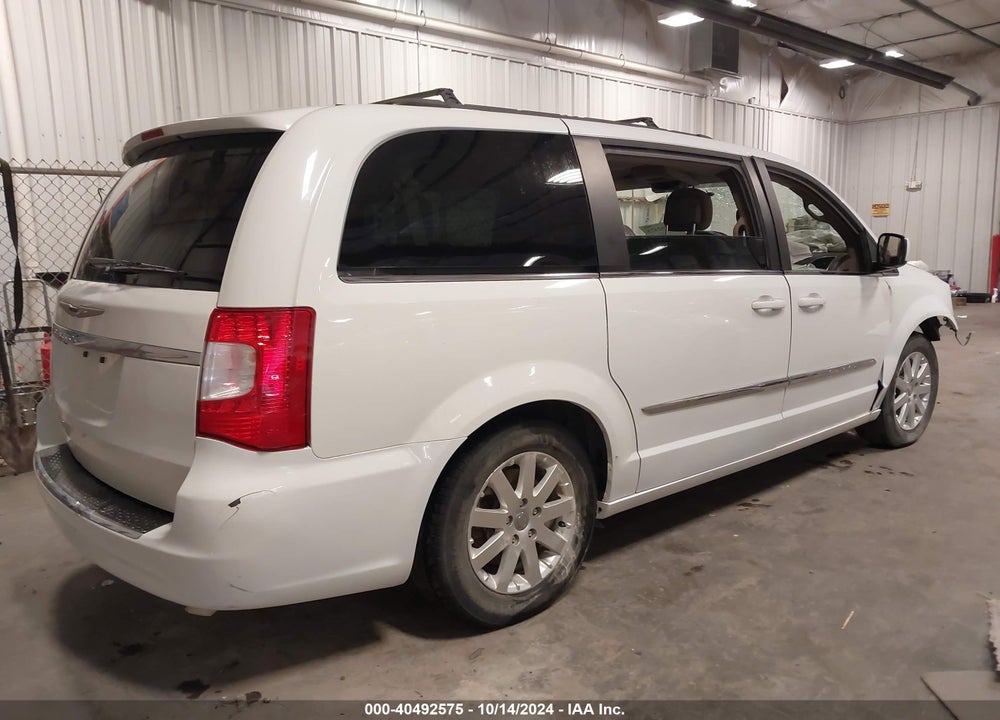 2014 CHRYSLER TOWN & COUNTRY TOURING VIN: 2C4RC1BG2ER342657