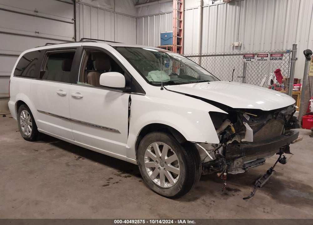 2014 CHRYSLER TOWN & COUNTRY TOURING VIN: 2C4RC1BG2ER342657