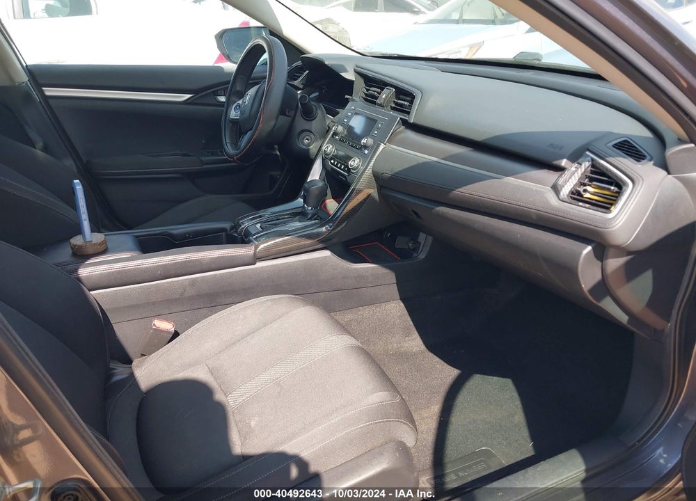 2016 HONDA CIVIC LX VIN: 19XFC2F52GE226588