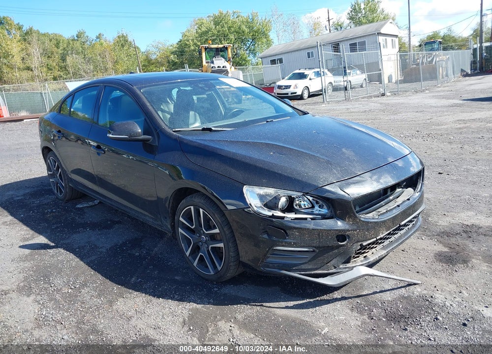 2018 VOLVO S60 T5 DYNAMIC VIN: YV140MTL7J2460139