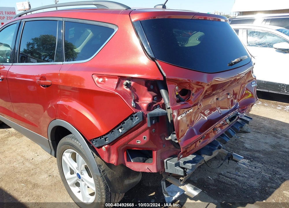 2015 FORD ESCAPE SE VIN: 1FMCU9G98FUB82019