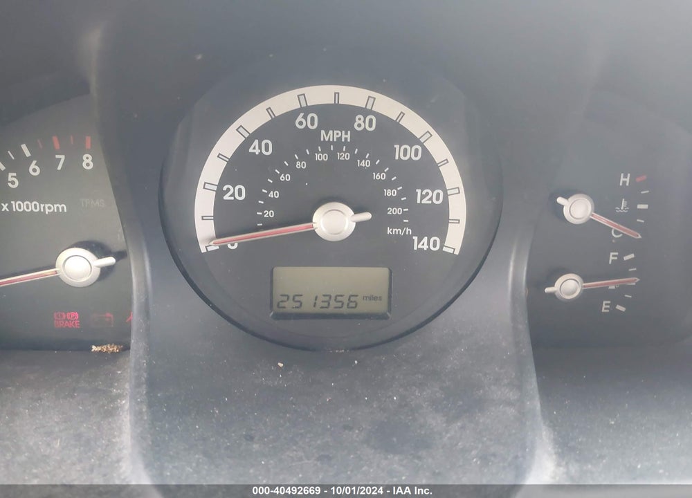 2007 KIA SPORTAGE EX V6 VIN: KNDJF723577353094