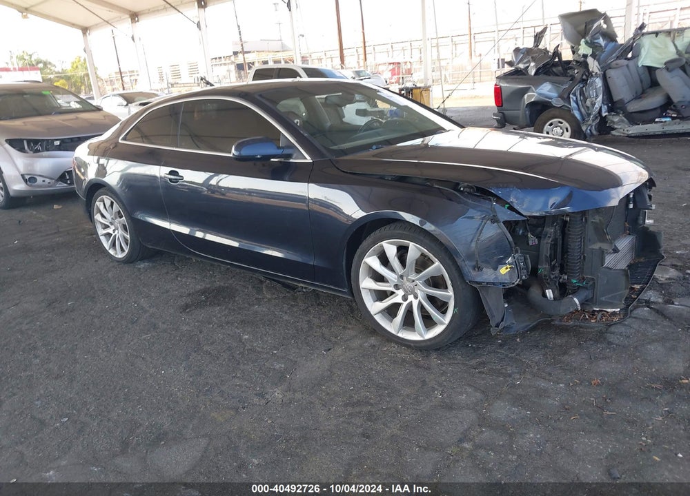 2014 AUDI A5 2.0T PREMIUM VIN: WAULFAFR2EA015072