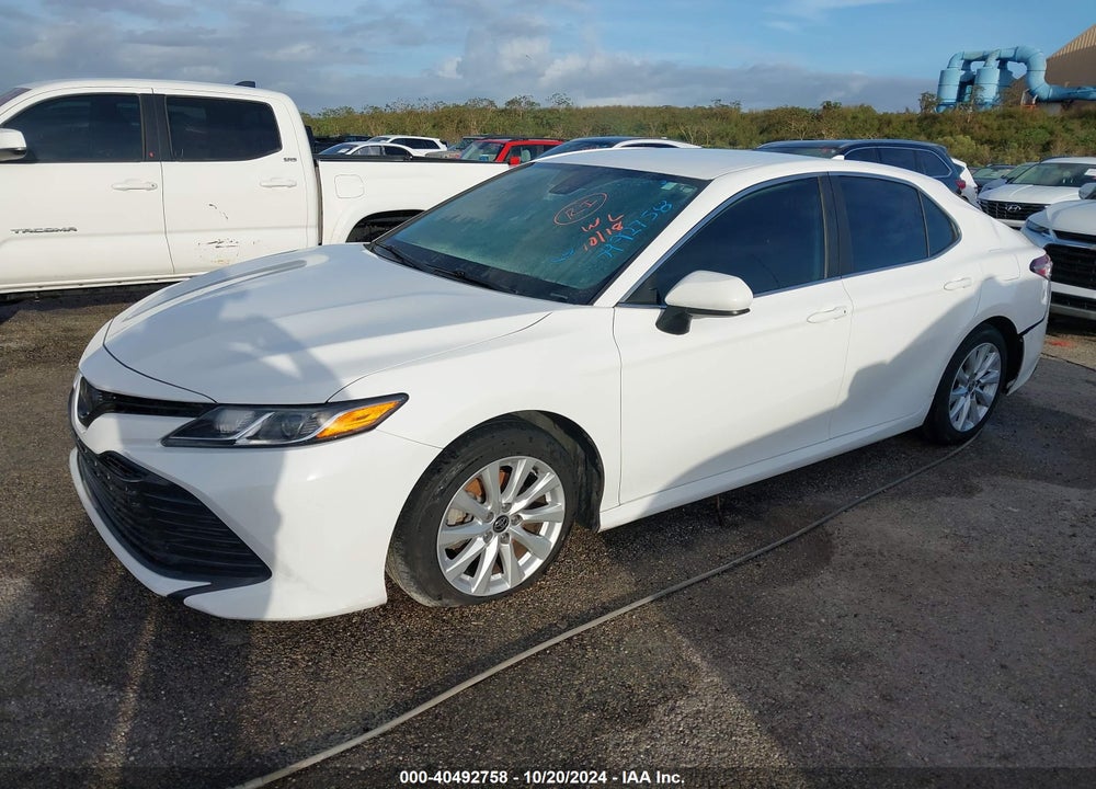 2020 TOYOTA CAMRY LE VIN: 4T1C11AK6LU954101