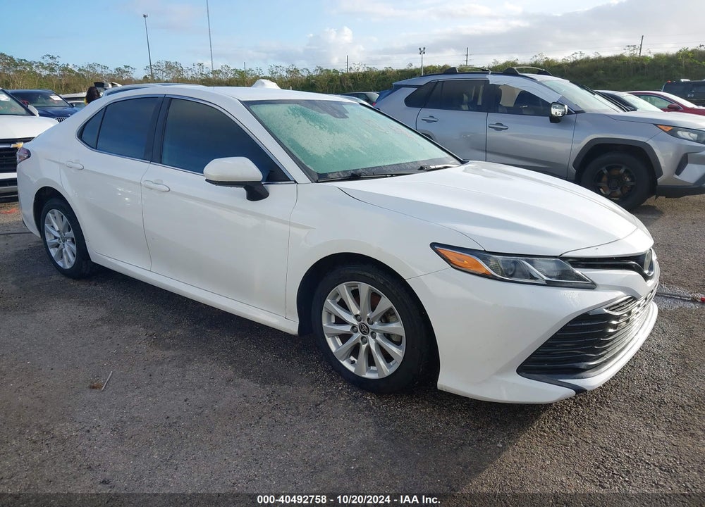 2020 TOYOTA CAMRY LE VIN: 4T1C11AK6LU954101