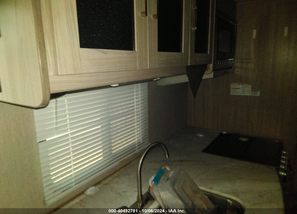 2020 FOREST RIVER OTHER VIN: 5ZT2FEUB7LW010332