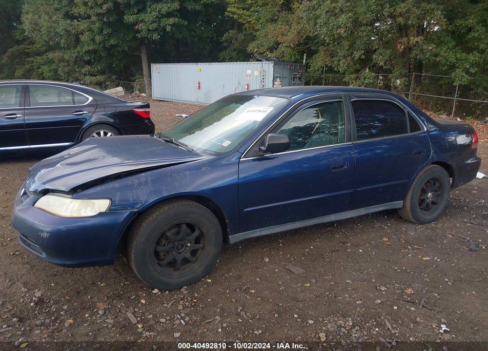 2002 HONDA ACCORD 2.3 VP VIN: 1HGCF86672A092437