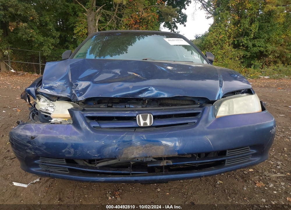 2002 HONDA ACCORD 2.3 VP VIN: 1HGCF86672A092437