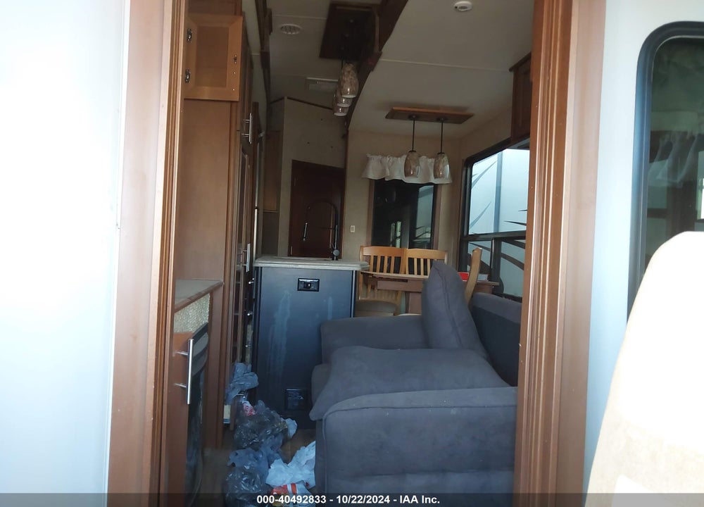 2015 HIGHLAND RIDGE OPEN RANGE VIN: 58TFE4223F5018579