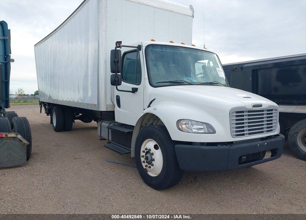 2015 FREIGHTLINER M2 106 MEDIUM DUTY VIN: 1FVACWDU4FHGP8408