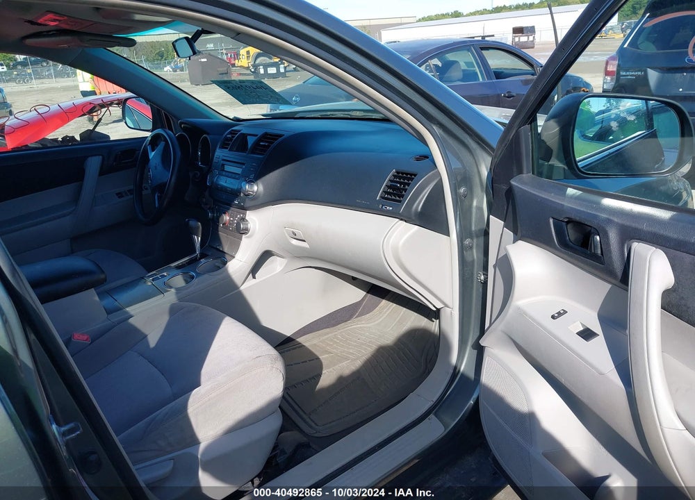 2012 TOYOTA HIGHLANDER VIN: 5TDZA3EH2CS023088