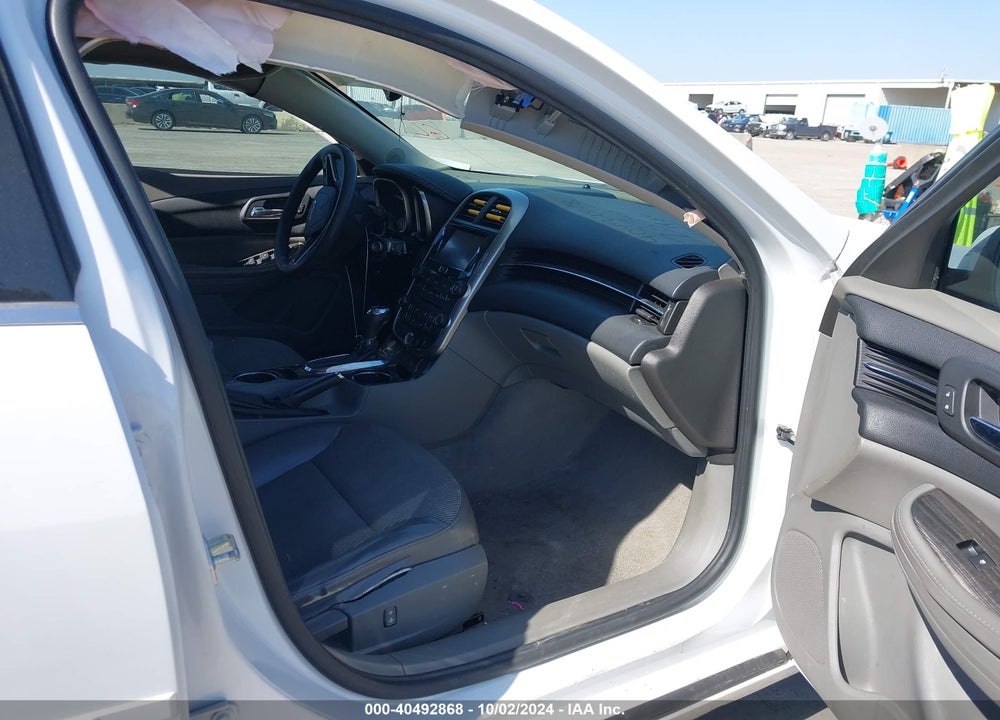 2014 CHEVROLET MALIBU 1LT VIN: 1G11C5SLXEF264193
