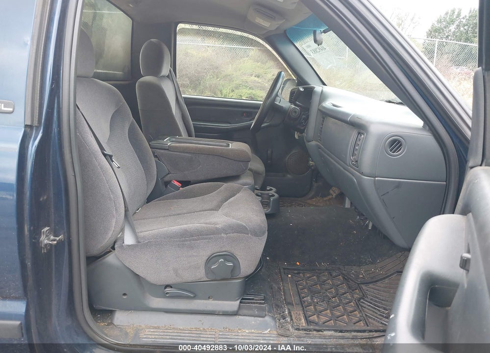 2002 GMC SIERRA 1500 SL VIN: 1GTEC14W32Z166173