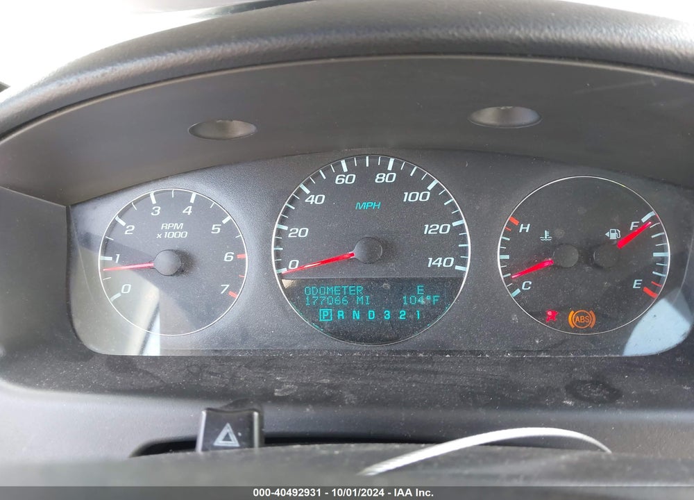 2011 CHEVROLET IMPALA LT VIN: 2G1WG5EKXB1170573