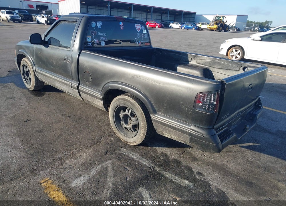 1996 CHEVROLET S TRUCK S10 VIN: 1GCCS14W4T8108784
