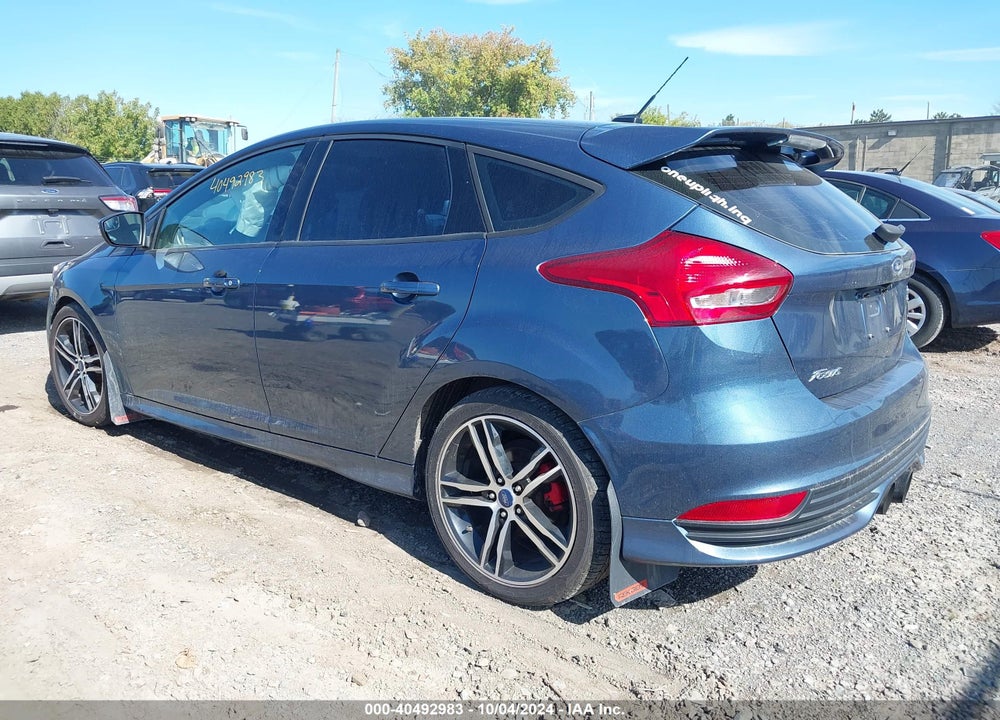 2018 FORD FOCUS ST VIN: 1FADP3L93JL298364