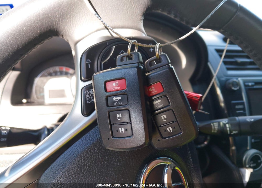 2014 TOYOTA CAMRY SE VIN: 4T1BF1FKXEU853765